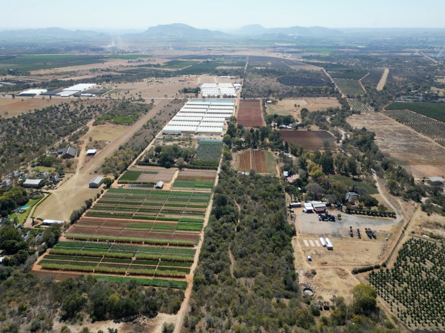 4 Bedroom Property for Sale in Hartbeespoort Rural North West